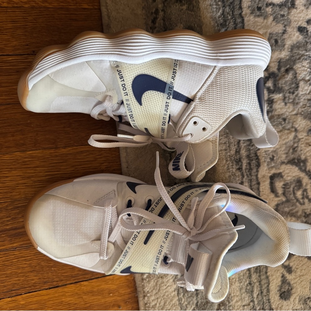 Nike React HyperSet Volleyball Shoes - White/Gum Light